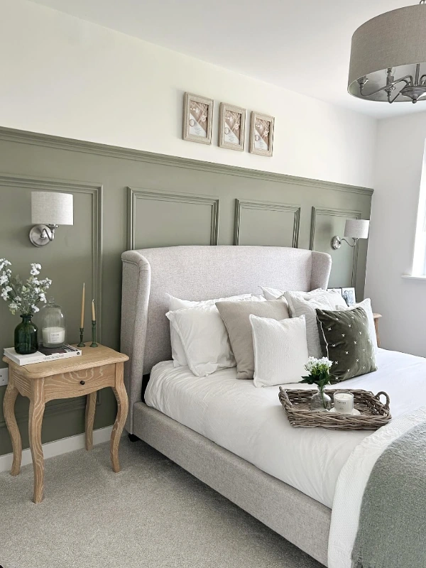 Picture Frame Molding and Curved Wood Accents