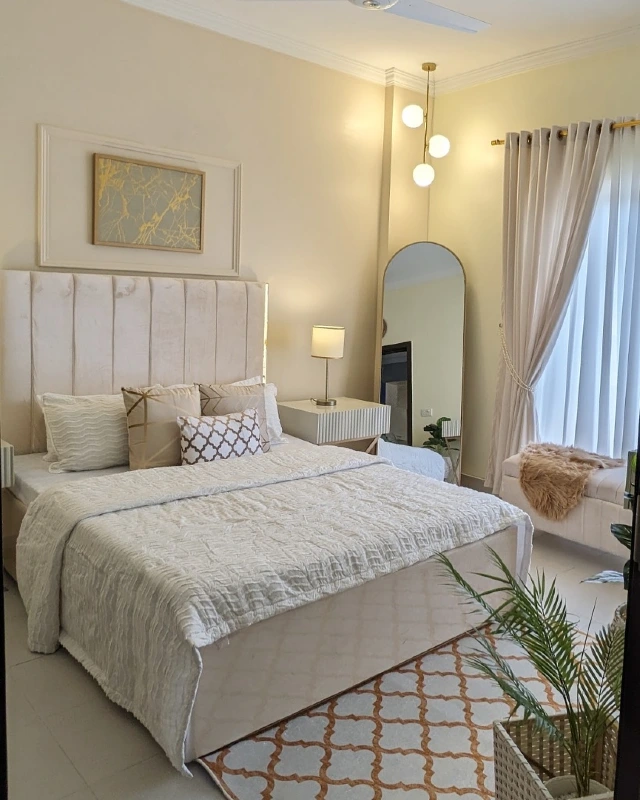 Cream and Gold Geometric Accents