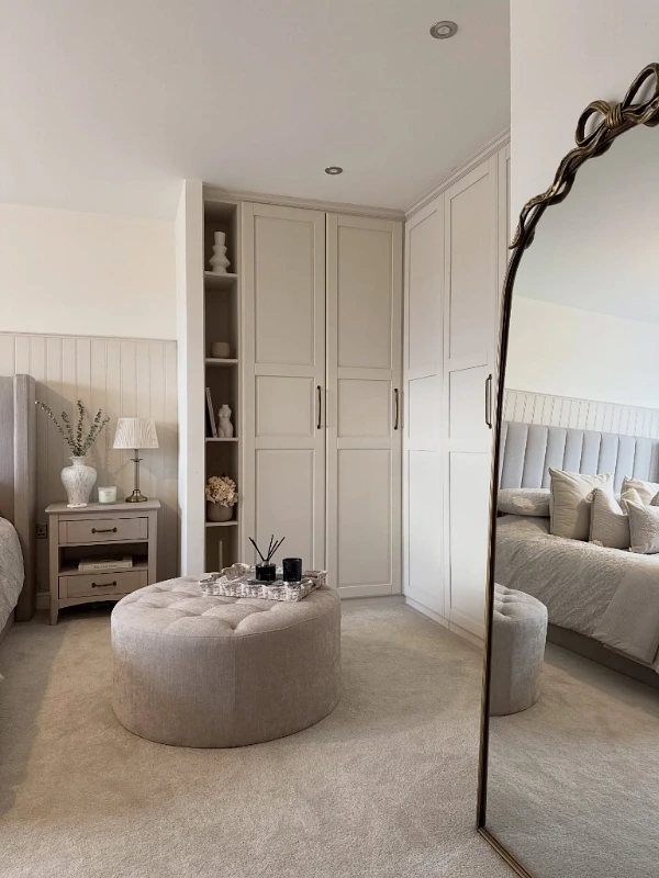 Fitted Corner Wardrobe with Open Shelving