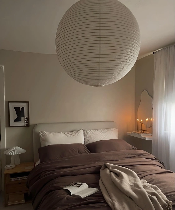 Oversized Round Lamp